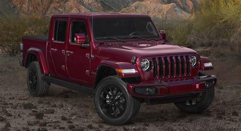 Jeep® Adds Snazzberry Exterior Color To 2021 Wrangler & Gladiator ...