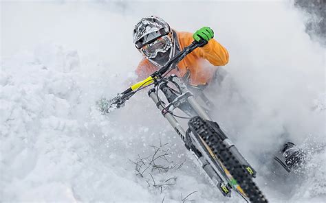 Whistler Announces Year-Round Mountain Biking for 2020