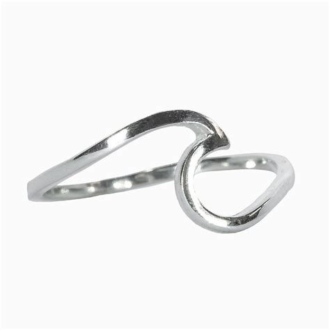 Cal Student Store: Pura Vida Wave Ring Silver