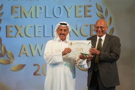 Khalaf Ahmad Al Habtoor Awards Employees at Al Habtoor Group’s Employee Excellence Awards 2015