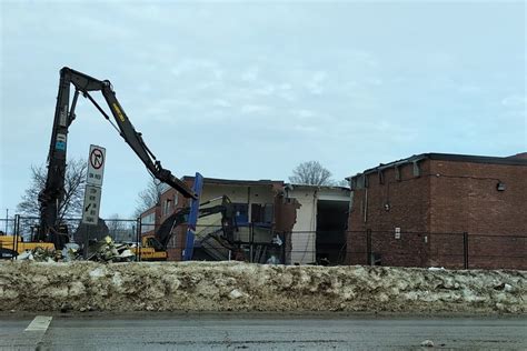 Demolition of historic Orillia high school begins - Barrie News