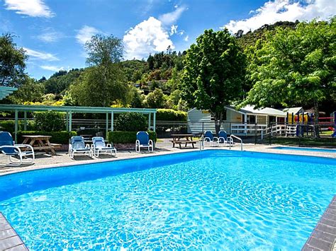 Top 3 Hotels with Pool in Picton - Anna Holt's Guide 2022