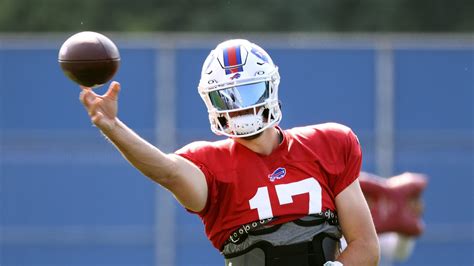 Josh Allen contract breakdown and Buffalo Bills salary cap ...