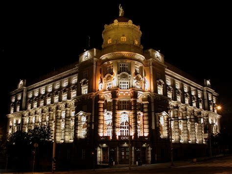 The Government of the Republic of Serbia headquarters - Serbia.com