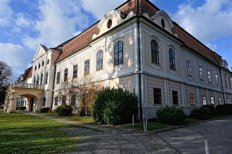 Dvorac Janković | Daruvar - Janković Castle hr.wikipedia.org… | Flickr