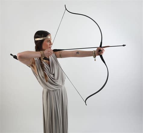 Story of Artemis and the Deer Hunter in Greek Mythology