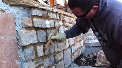 How to use a grout bag Grouting veneer stone Part 2 - YouTube