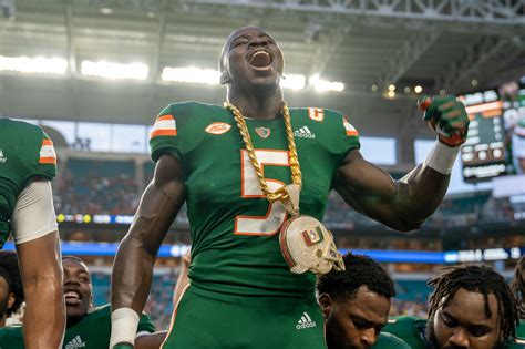 A tradition is over: Miami football retires the turnover chain - The ...