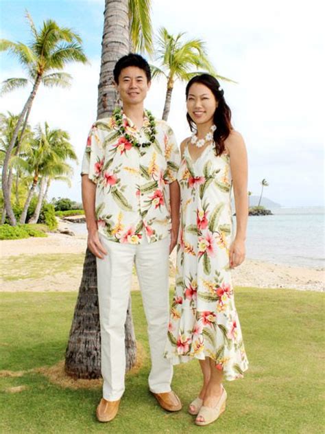 ファミリー/親子・カップル/夫婦でお揃いのアロハシャツ、ムームー・ハワイアンドレス | Hawaiian fashion, Hawaiian ...