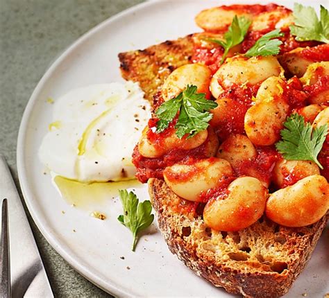 Healthy Beans On Toast Recipe | olivemagazine