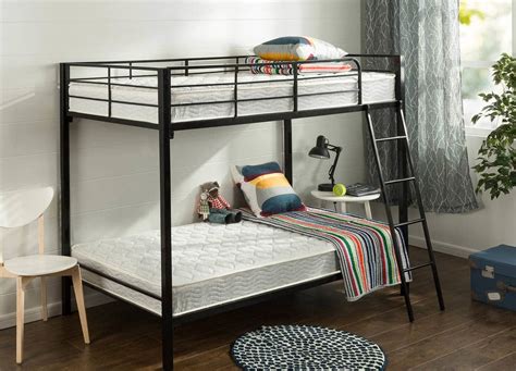 7 Best Bunk Bed Mattreses Reviewed in Detail (Winter 2024)