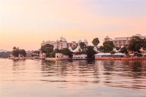 Lake Pichola - One of the Top Attractions in Udaipur, India - Yatra.com