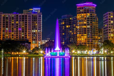 Lake Eola fountain, Orlando Stock Photo | Adobe Stock