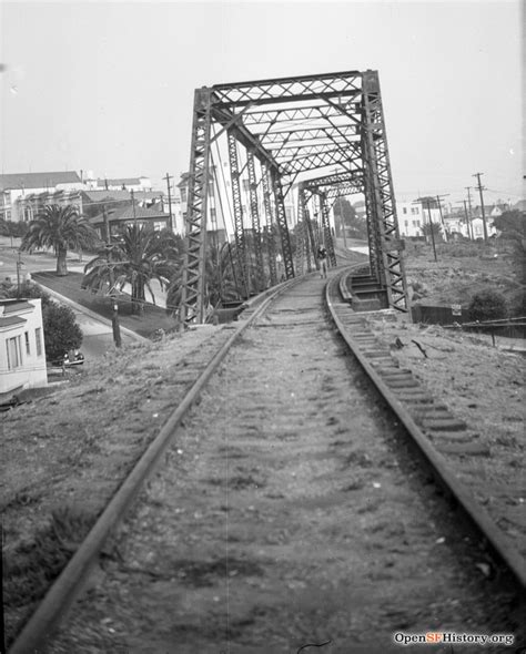 Photos reveal a time Southern Pacific Railroad crossed over palm-lined Dolores Street - SFGate