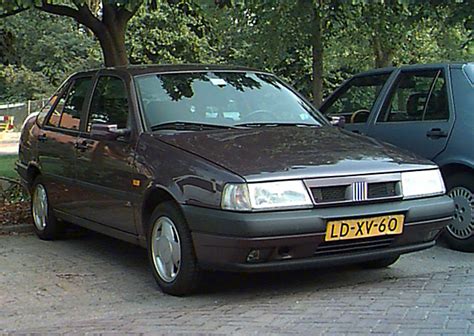 FIAT TEMPRA - Review and photos