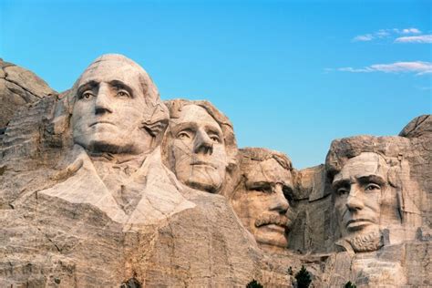 Mount Rushmore coloring pages, clipart & the history of this monument that was never finished ...