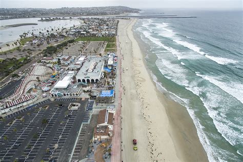 Mission Beach Boardwalk, Seawall, and Lamppost Reconstruction | IS Architecture