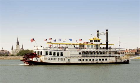 Paddlewheeler Creole Queen