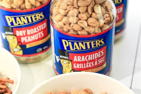 Holiday Snack With Planters | Planters Canada