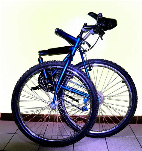 Melisa Rico: Bicicleta plegable de montaña.