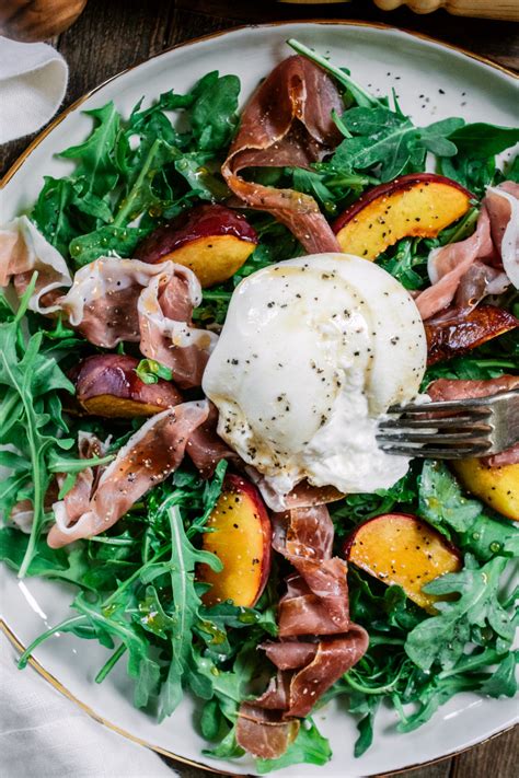 Balsamic Peach, Burrata & Prosciutto Salad | Ciao Chow Bambina