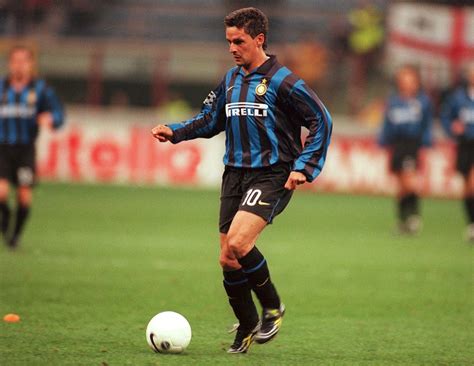 Video - Inter Wish Former Player Roberto Baggio A Happy Birthday