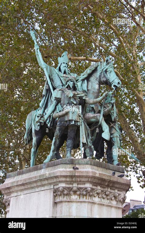 Statue of Charlemagne, Charles the Great, King of France outside notre Dame, Paris France Stock ...