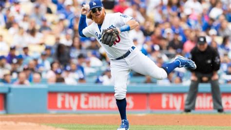 Justin Turner beard, hair; Watch evolution of look; Dodgers - Sports ...