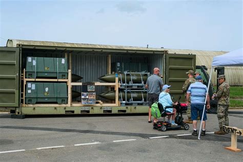 Crowds assemble to mark 80th anniversary since opening of RAF Welford