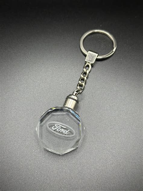 Ford Logo LED Crystal Light Porte-clés mignon cadeau pour les - Etsy France