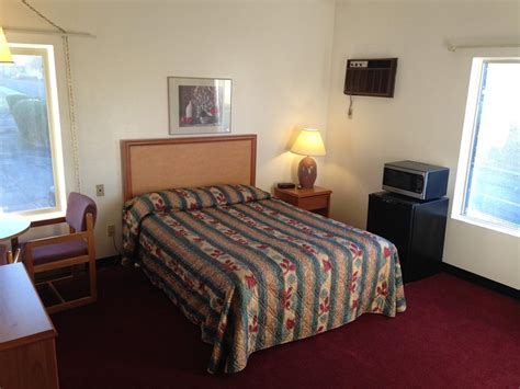 APPLE TREE INN - Updated 2024 Prices & Hotel Reviews (Spokane, WA)