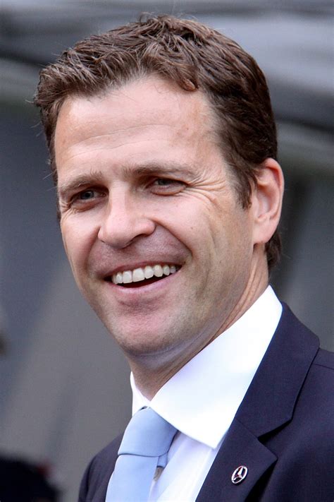 Datei:Oliver Bierhoff, Germany national football team (02).jpg – Wikipedia