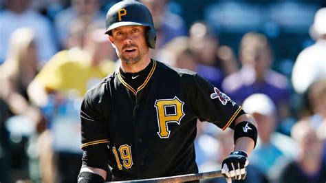 Chris Stewart, Pittsburgh Pirates agree to $3 million, 2-year deal