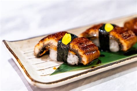 Premium Photo | Unagi (eel) sushi