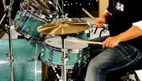 Introduction to Caribbean Drumming Styles - Howcast