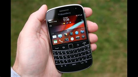 Blackberry 9900 | Is it worth in 2021?? - YouTube