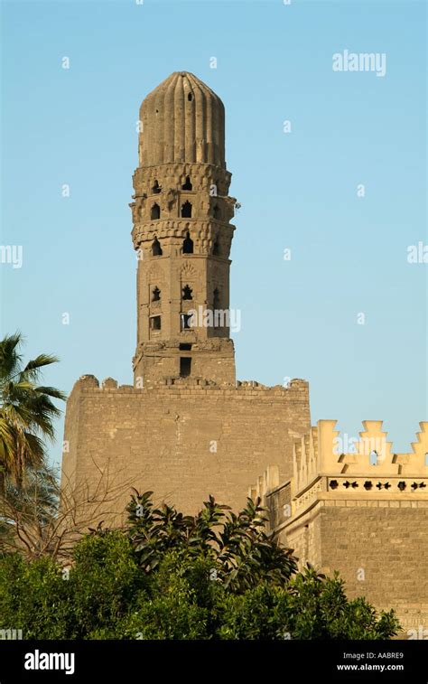 Minaret of al-Hakim Mosque, Cairo, Egypt Stock Photo - Alamy