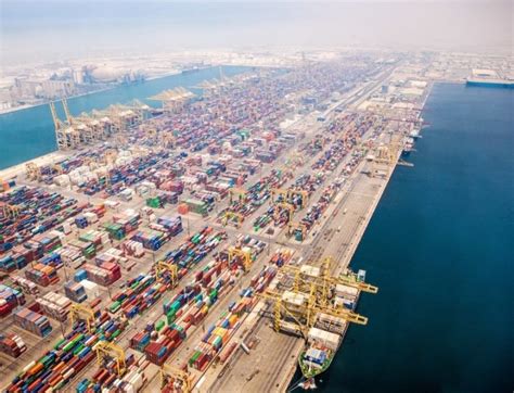 10 Major Ports in Dubai and the United Arab Emirates