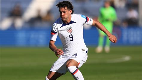 WATCH: USMNT U-20 star Cade Cowell leaves defender for dead and curls ...