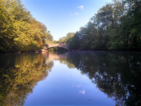 Mystic River Kayaking : boston