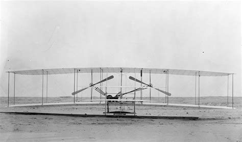 First flight with the Wright Brothers through rare photographs, 1902 ...