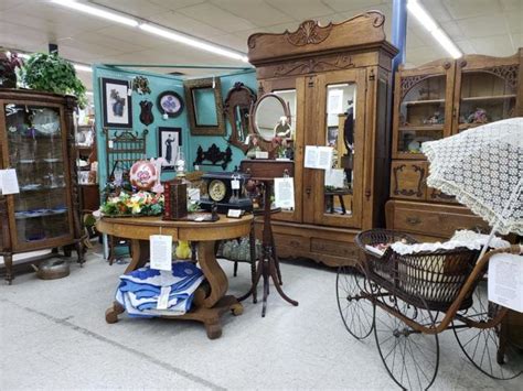 The Small Town Of Gladewater In Texas Is One Of The Best Antiquing Towns In The Country ...