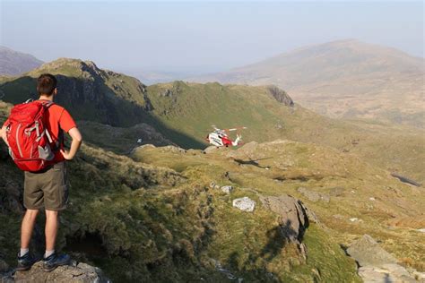 Pyg Track Walking Route up Snowdon - Walk up Snowdon