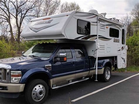 2015 Used Lance 1172 Truck Camper in Ohio, OH ...