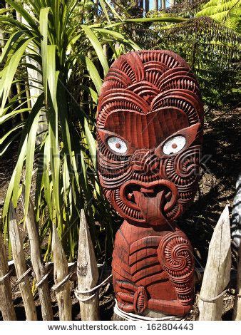 Traditional Maori carving. New Zealand | Maori, Maori art, Maori patterns