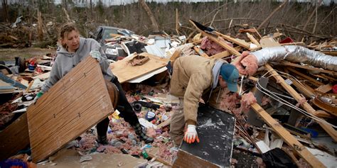 At least 23 dead after tornado sweeps through Alabama - Business Insider