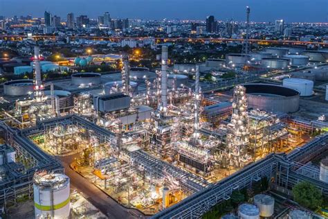 aerial-view-oil-refinery-refinery-plant-refinery-factory-night - Shrieve