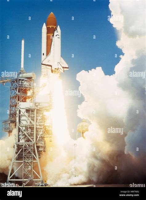 Challenger Shuttle Launch High Resolution Stock Photography and Images - Alamy