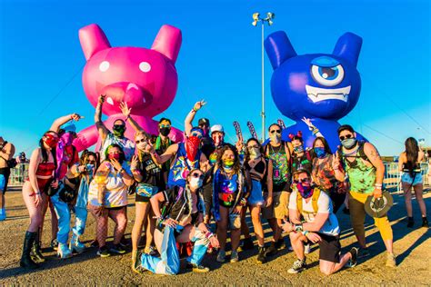 Ubbi Dubbi Triumphantly Makes History As the First Festival Back - The ...