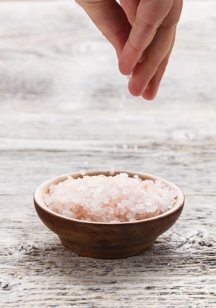 Premium Photo | Pink salt